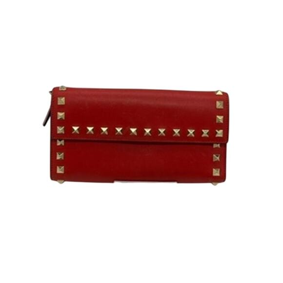 Valentino Garavani Handbags - Valentino Garavani Rockstud Wallet/Clutch*RED*Excellent Condition